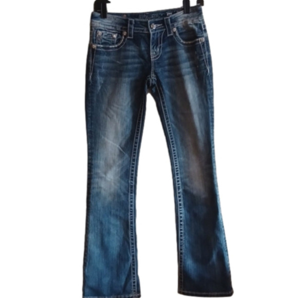 Miss Me size 26 bootcut jeans. Some whisking. Great white stitching.Bling! - Picture 1 of 11